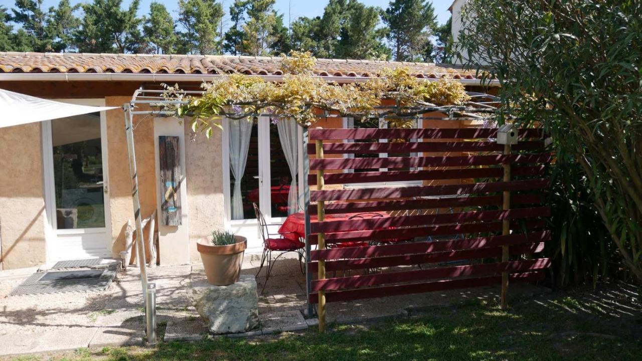 Apartament Mas Maurane - Les Lavandes Aux Portes D'Arles Tarascon Zewnętrze zdjęcie