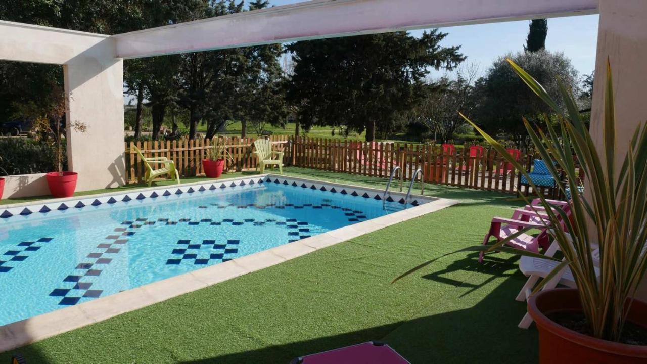 Apartament Mas Maurane - Les Lavandes Aux Portes D'Arles Tarascon Zewnętrze zdjęcie