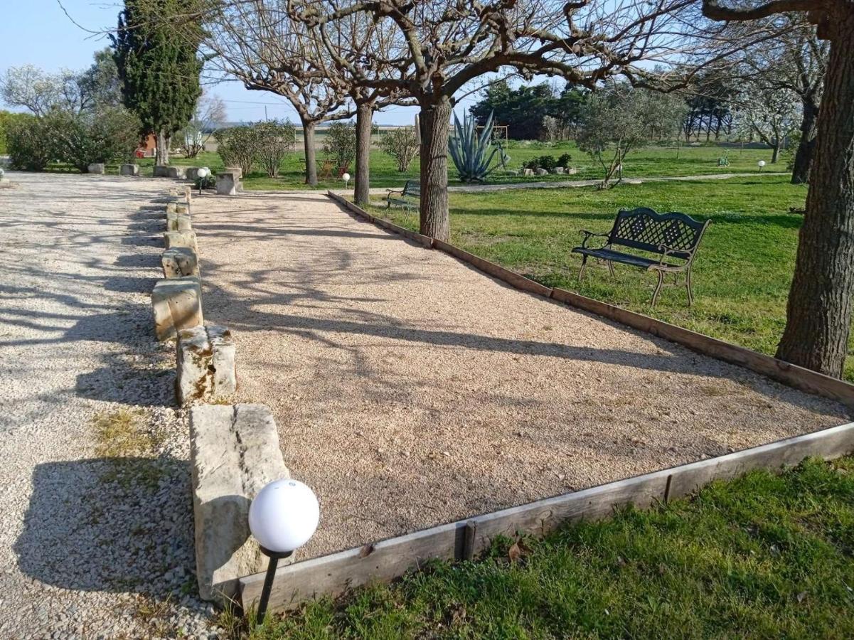 Apartament Mas Maurane - Les Lavandes Aux Portes D'Arles Tarascon Zewnętrze zdjęcie